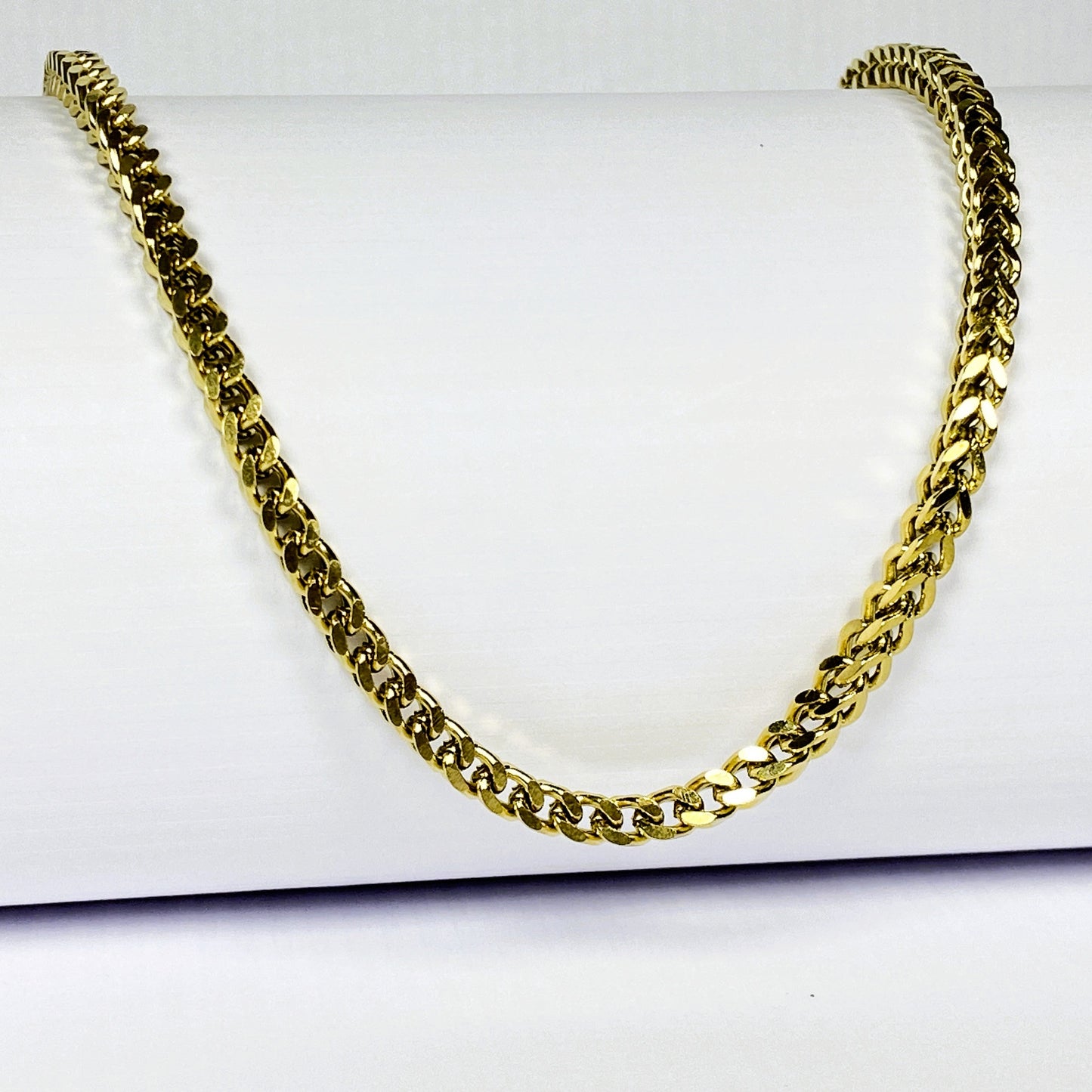 Classic Gold Curb Chain Necklace