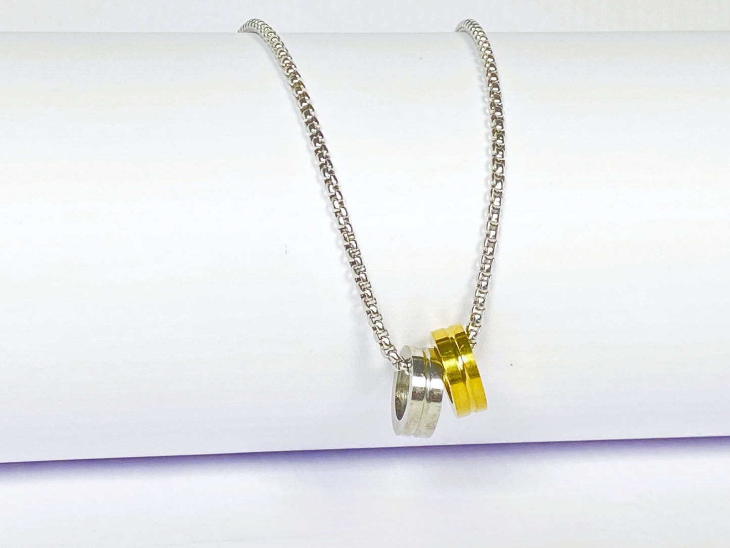 Dual-Tone Ring Pendant Necklace