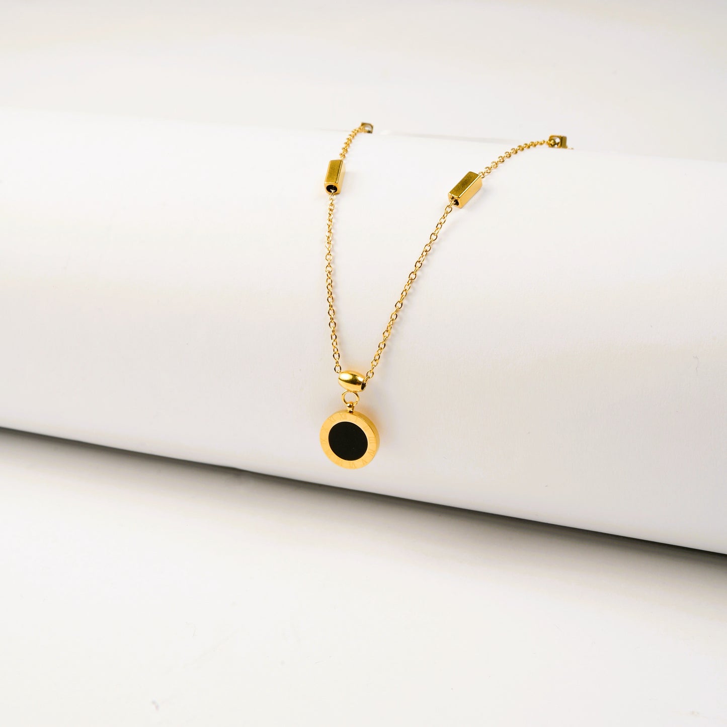 Black Circle Pendant Necklace